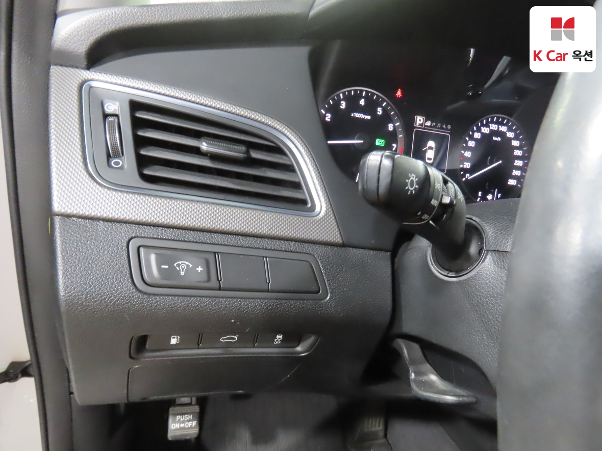 Hyundai Sonata 2016 - Image 9