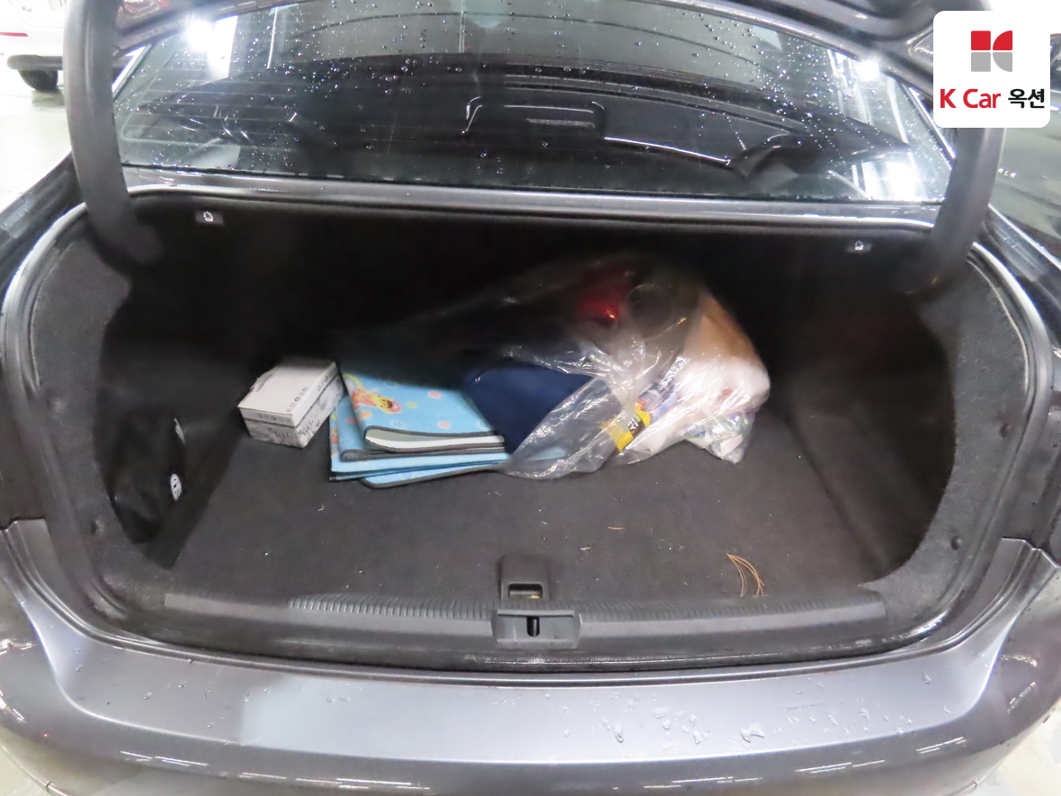 Volkswagen Passat 2013 - Image 27