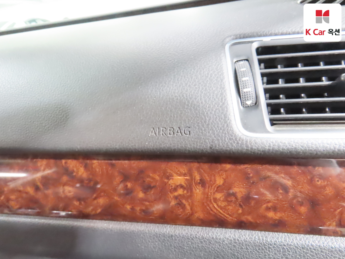 Volkswagen Passat 2013 - Image 33