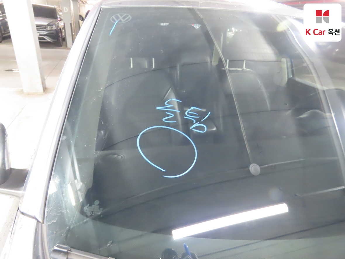 Volkswagen Passat 2013 - Image 37