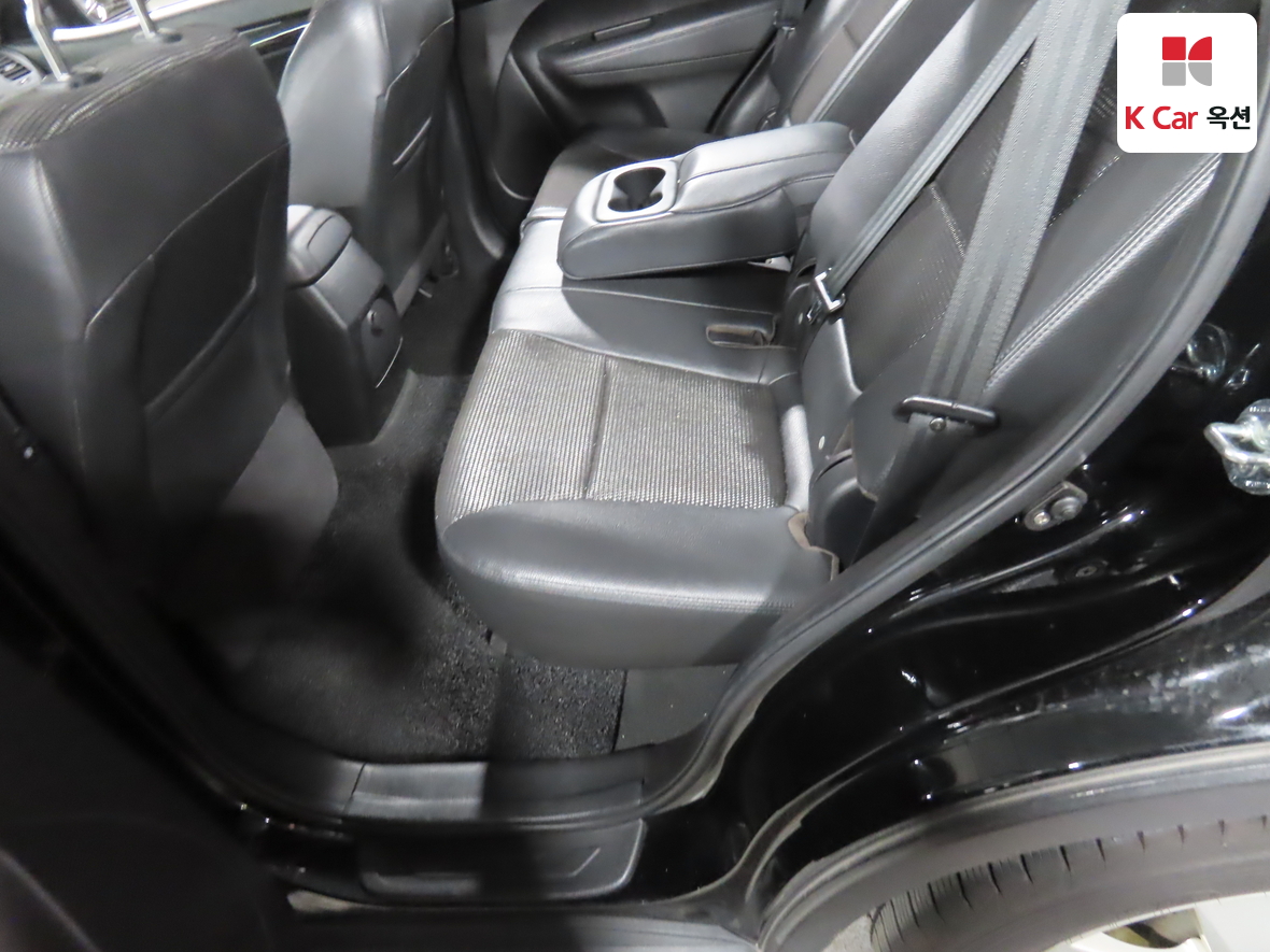 Kia Sorento 2012 - Image 21