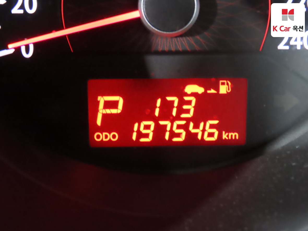 Kia Sorento 2012 - Image 4