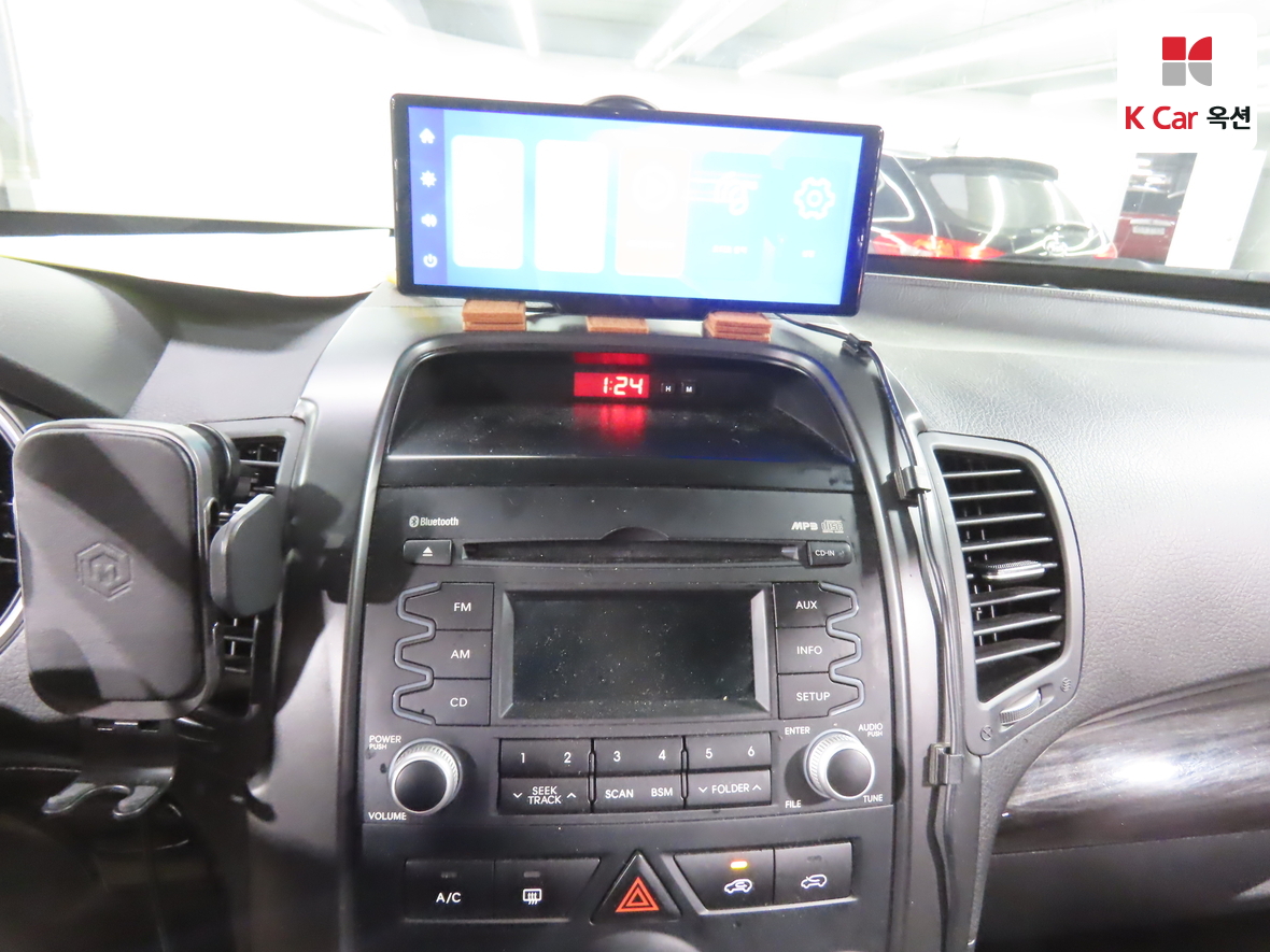 Kia Sorento 2012 - Image 14