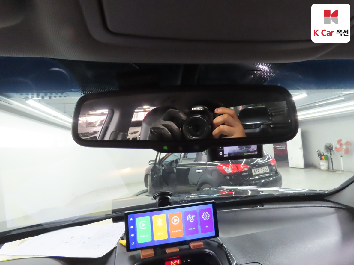 Kia Sorento 2012 - Image 13