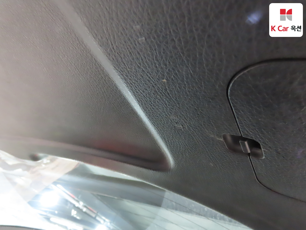 Kia Sorento 2012 - Image 24