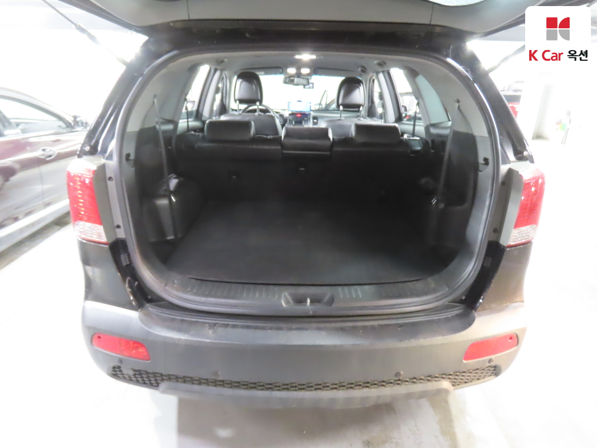 Kia Sorento 2012 - Image 23