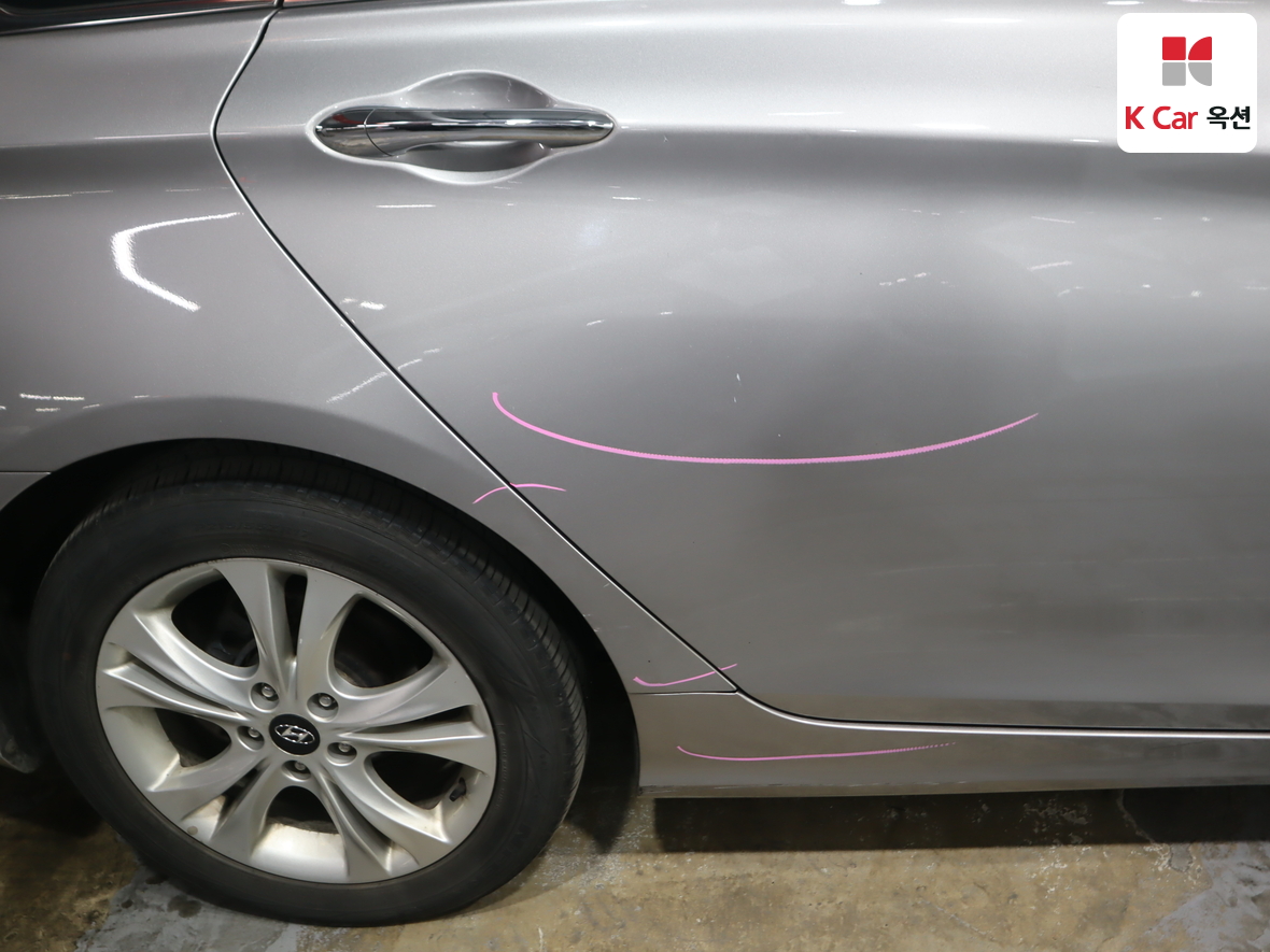 هيونداي سوناتا 2011 - صورة 42