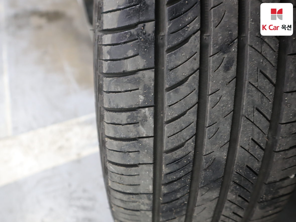 هيونداي سوناتا 2011 - صورة 32