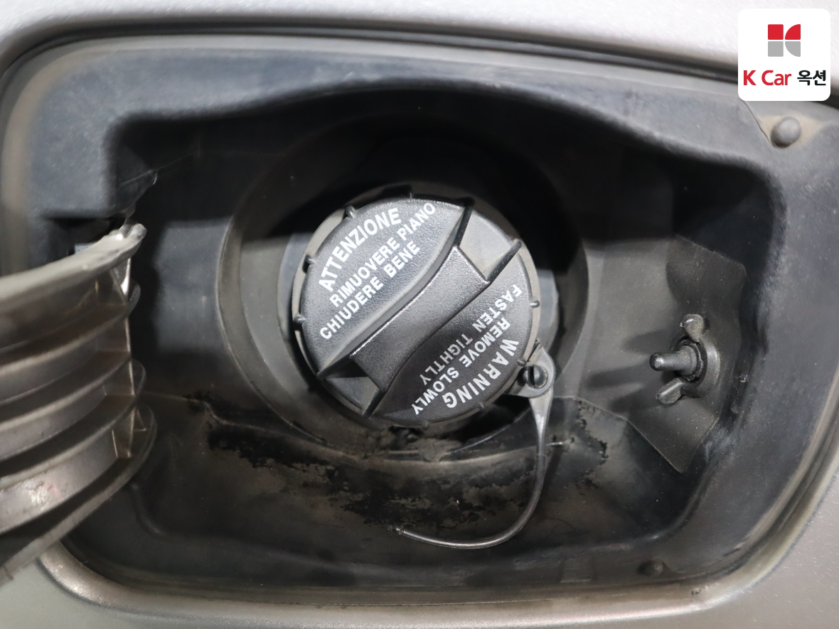 هيونداي سوناتا 2011 - صورة 25