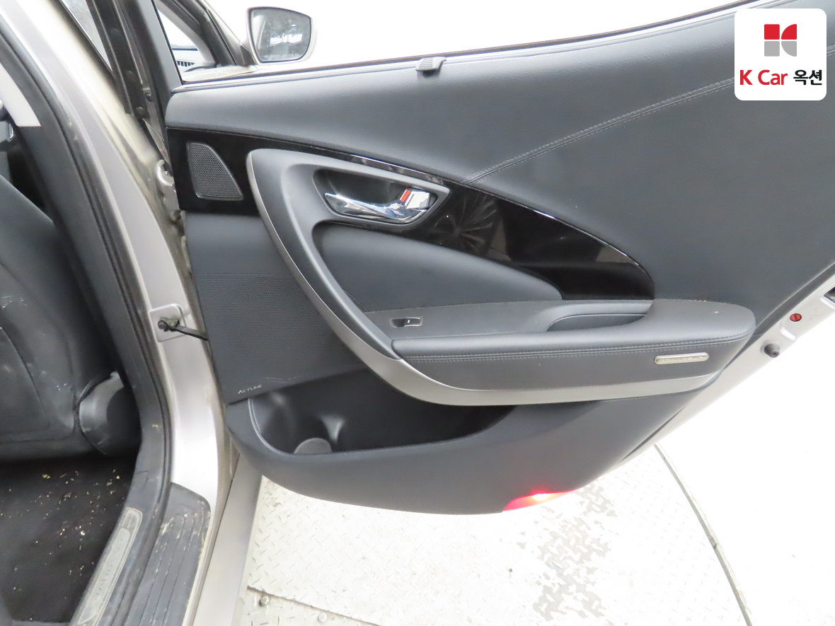 Hyundai AZERA 2014 - Image 27