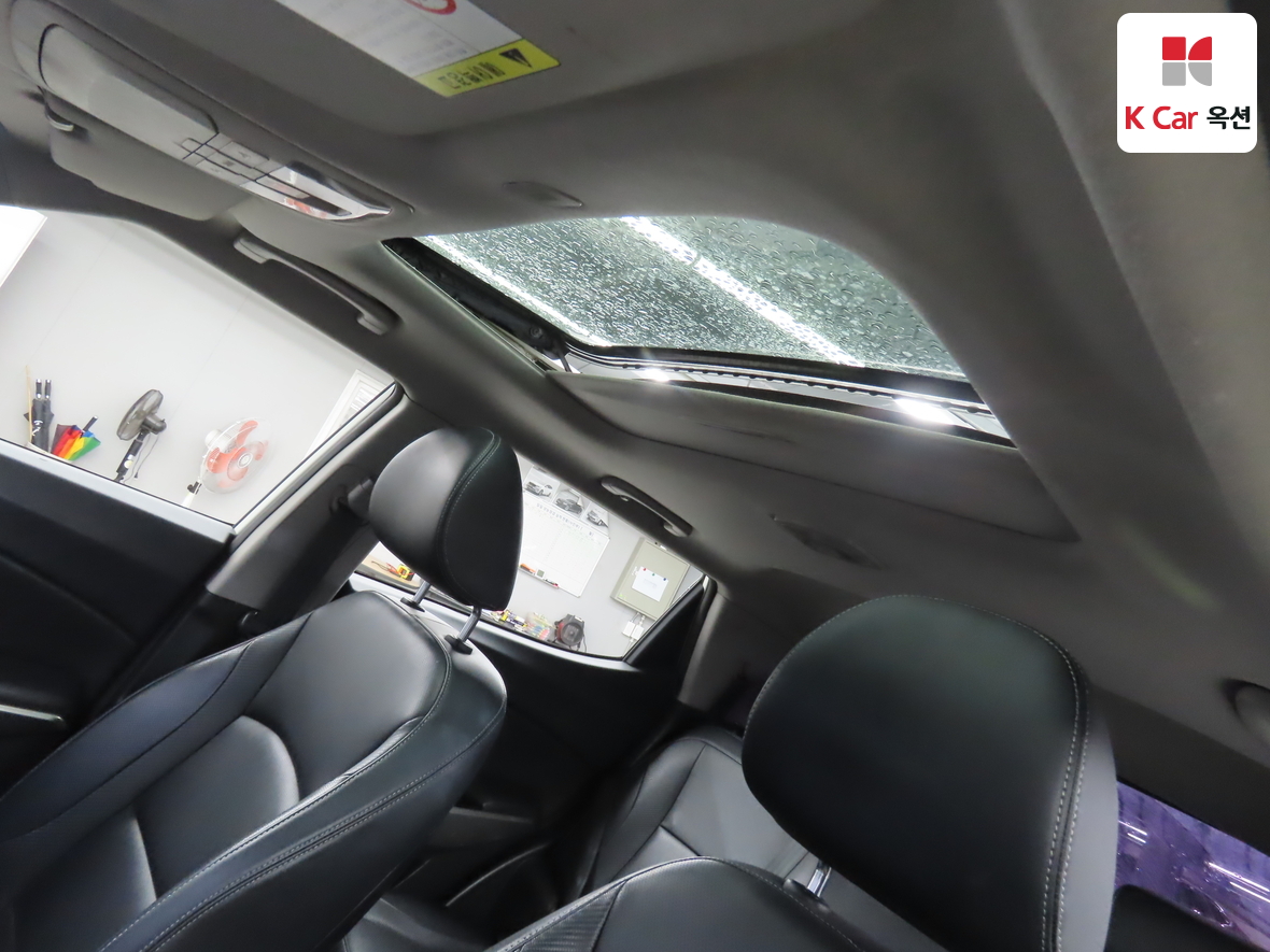 KG Mobility Tivoli 2016 - Image 22