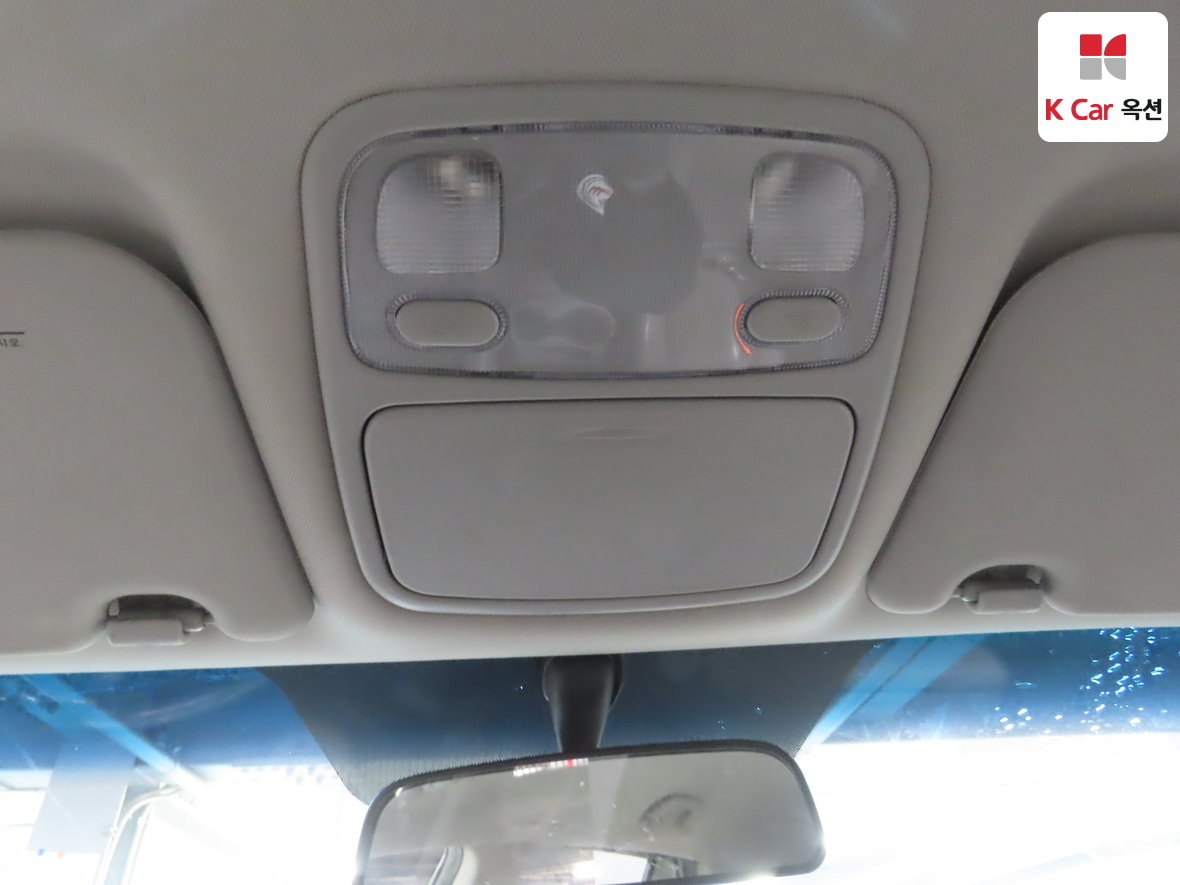 Kia Carens 2008 - Image 12