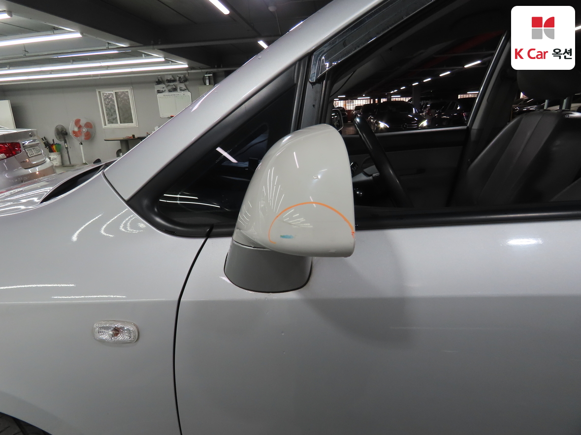 Kia Carens 2008 - Image 33