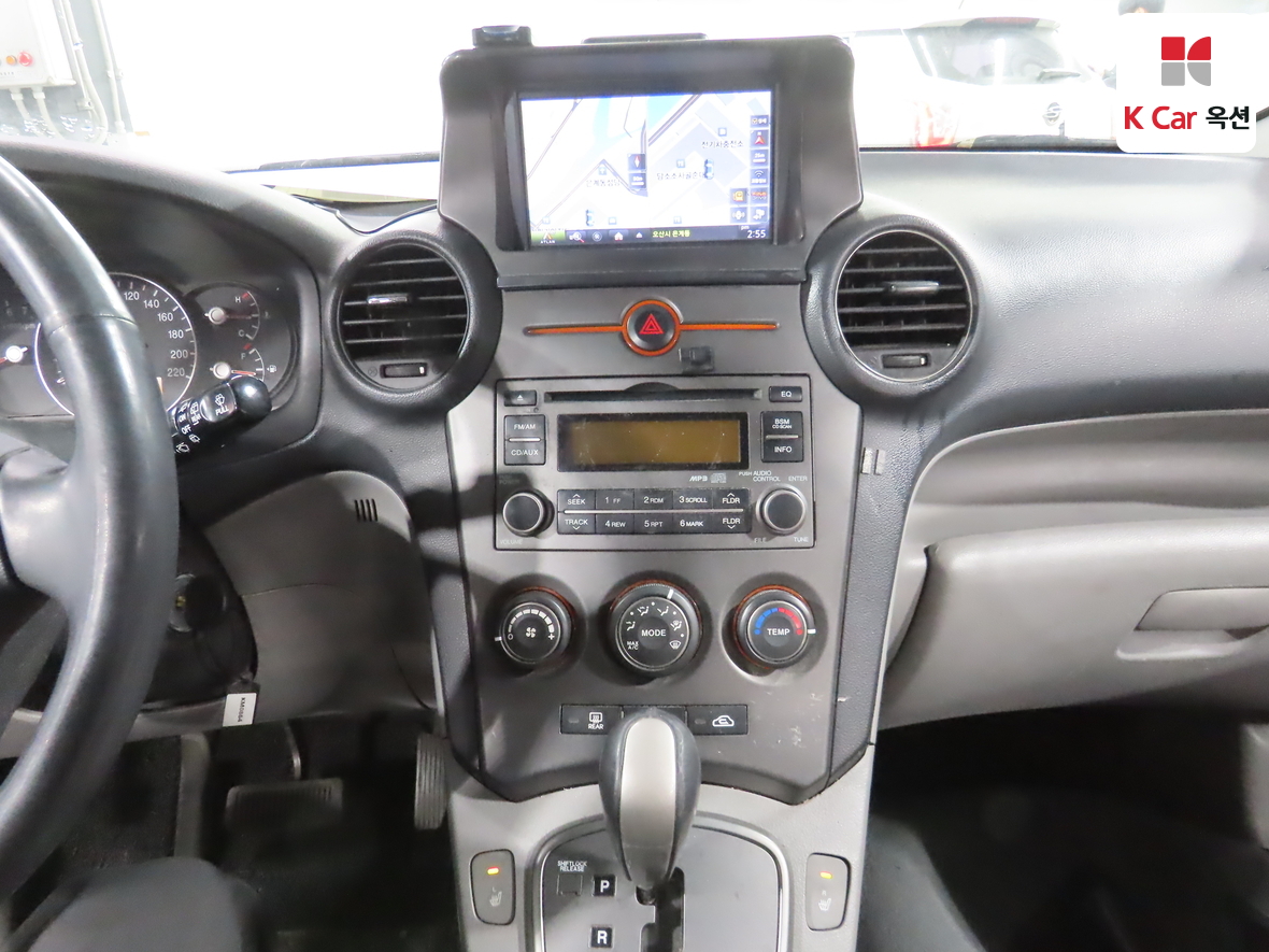 Kia Carens 2008 - Image 6