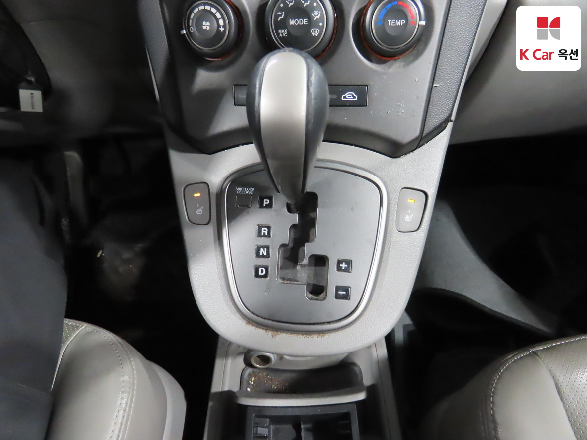Kia Carens 2008 - Image 16