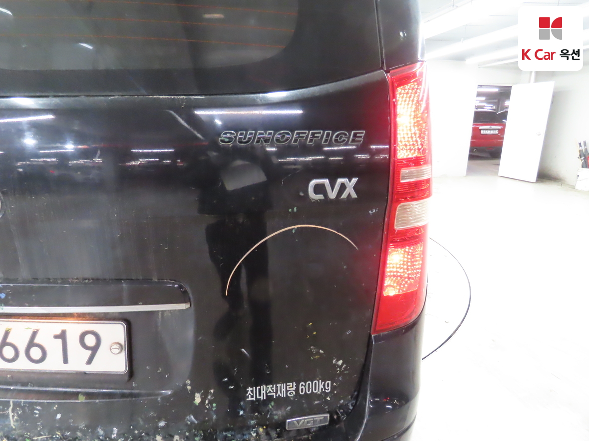 Hyundai Grand Starex 2013 - Image 38