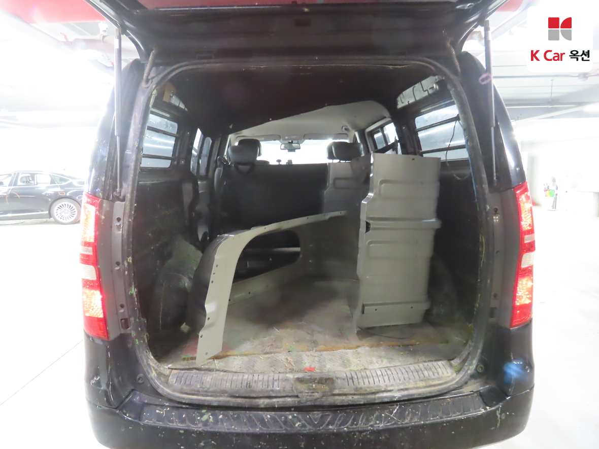 Hyundai Grand Starex 2013 - Image 24