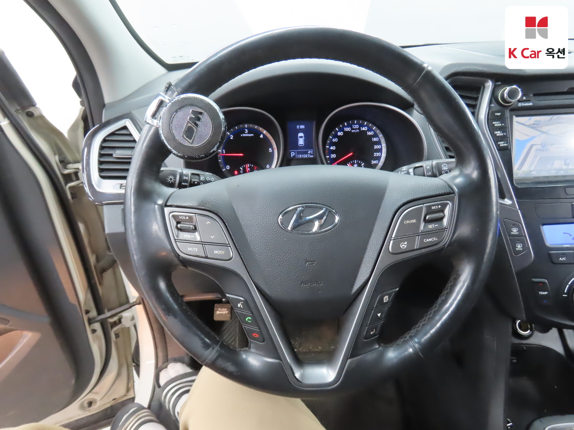 هيونداي سانتافي 2015 - صورة 10