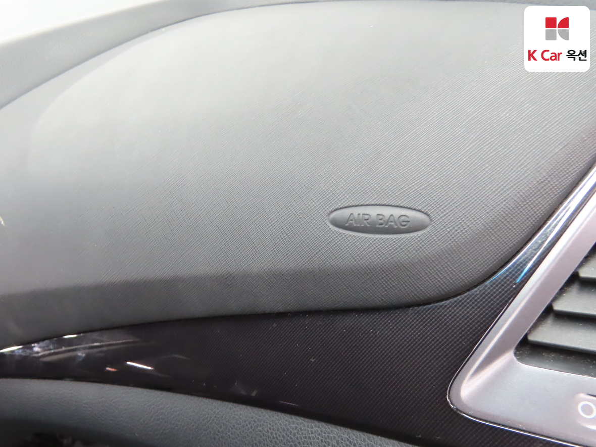 هيونداي سانتافي 2015 - صورة 30