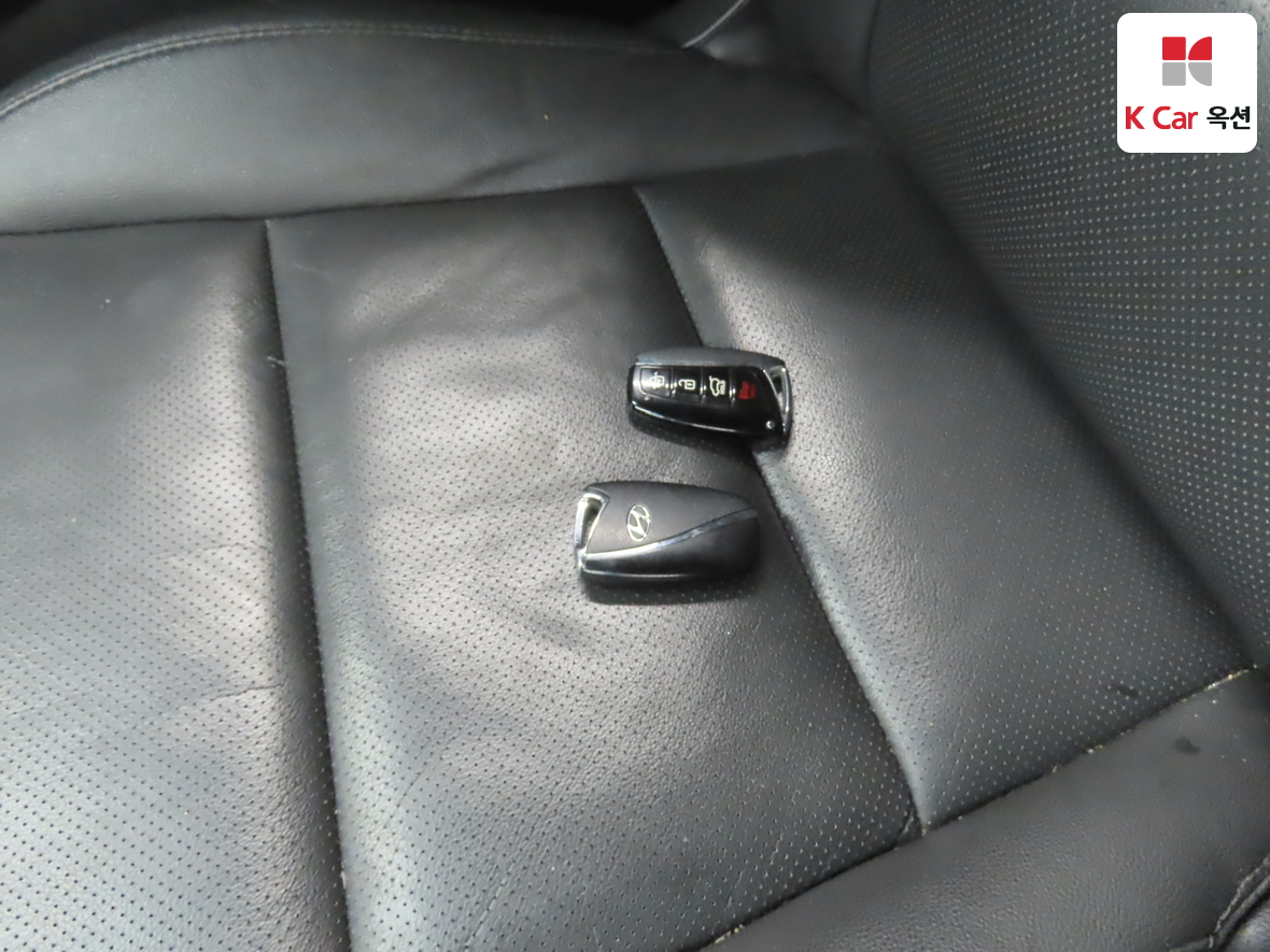 هيونداي سانتافي 2015 - صورة 17