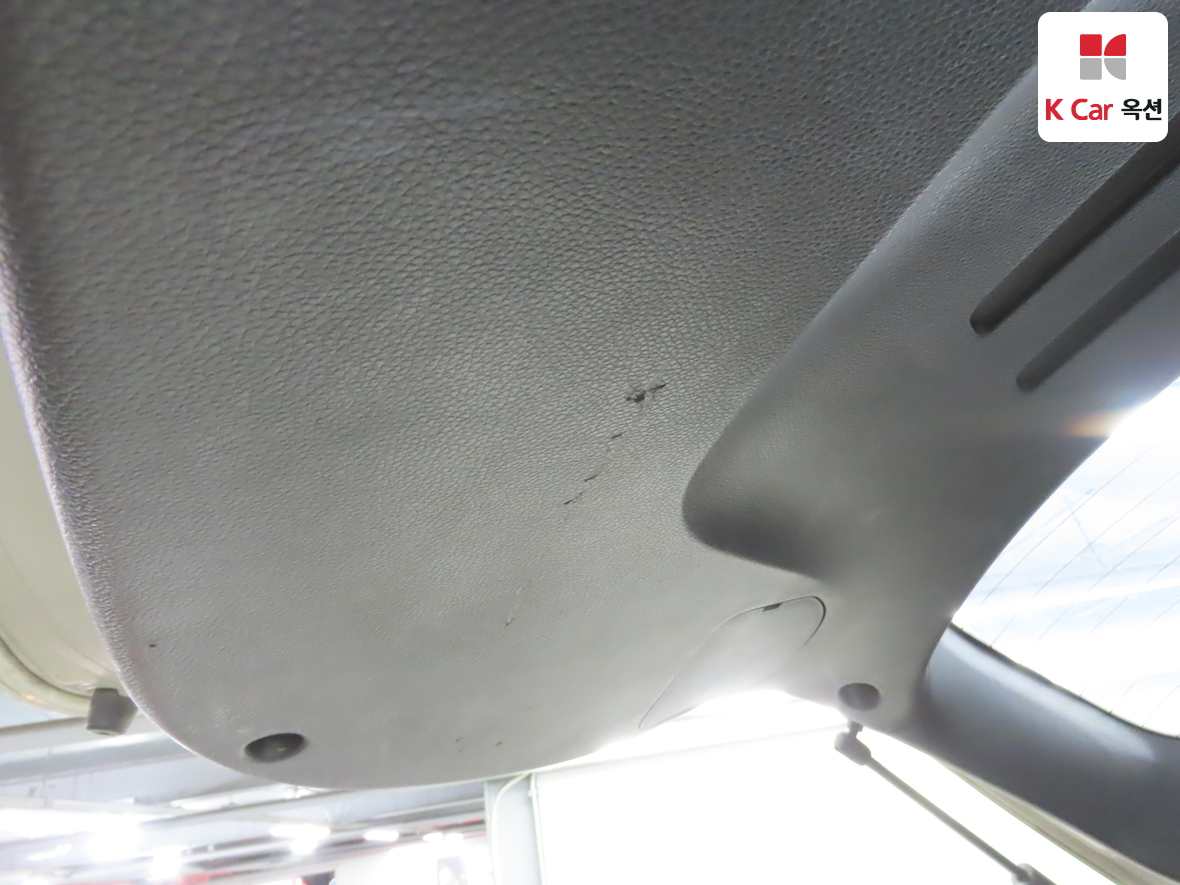 هيونداي سانتافي 2015 - صورة 25