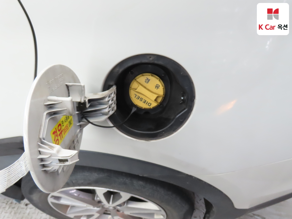 هيونداي سانتافي 2015 - صورة 23