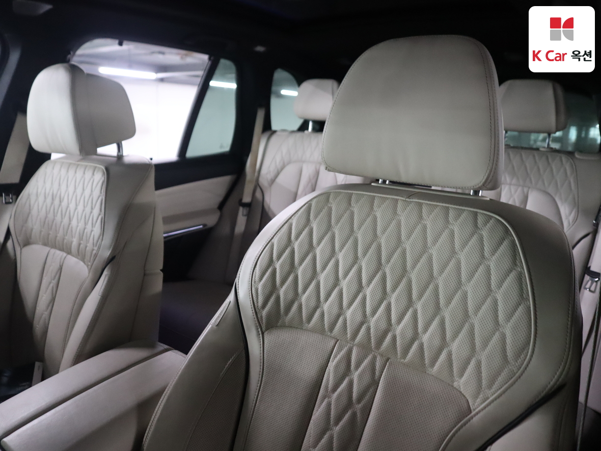 BMW X5 2021 - Image 19