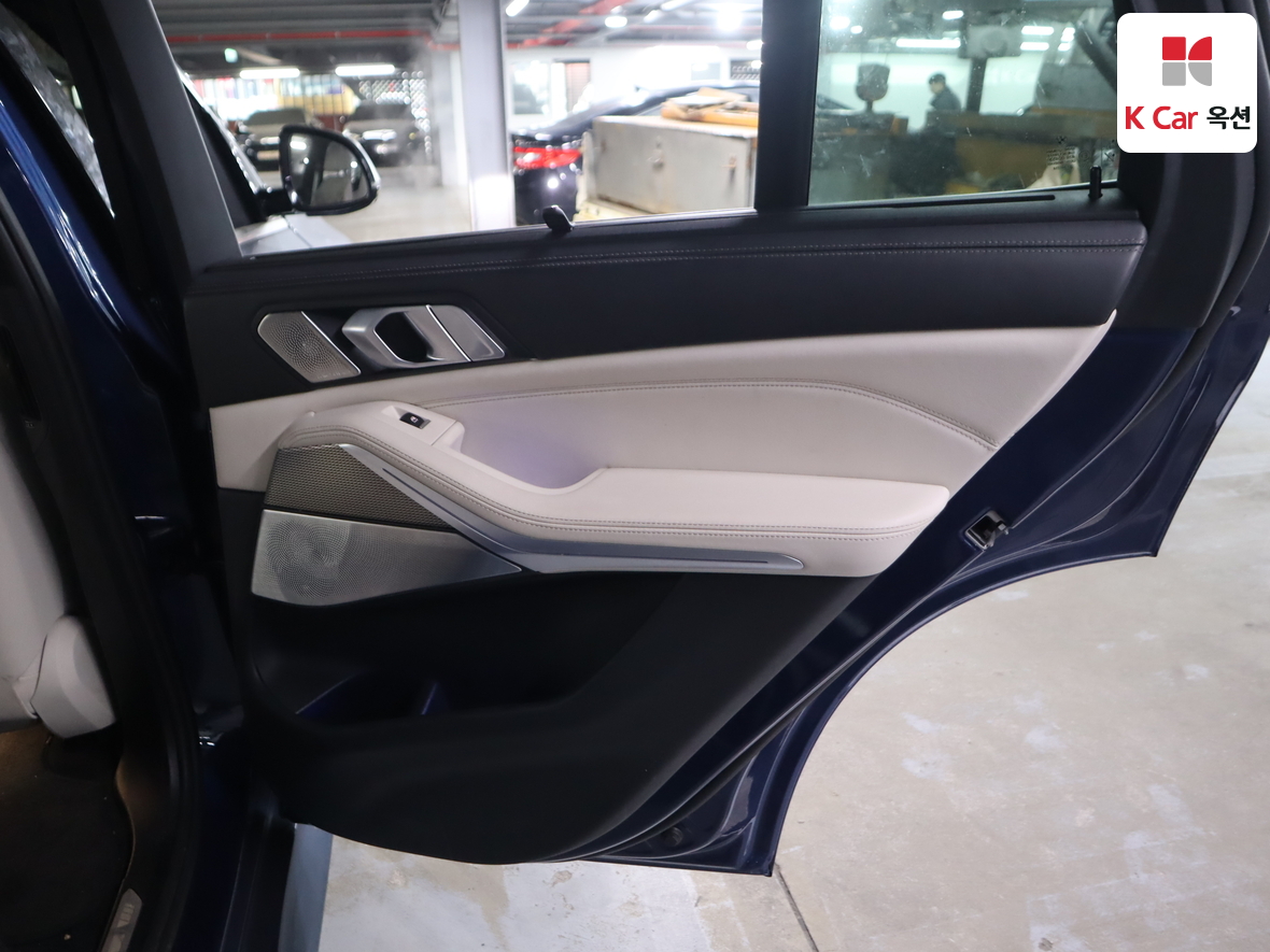 BMW X5 2021 - Image 31