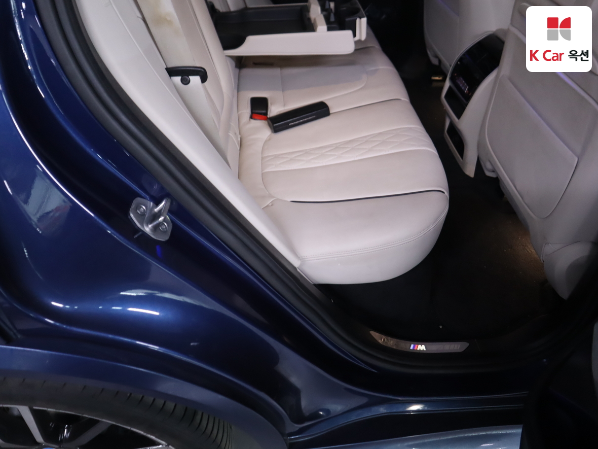 BMW X5 2021 - Image 32