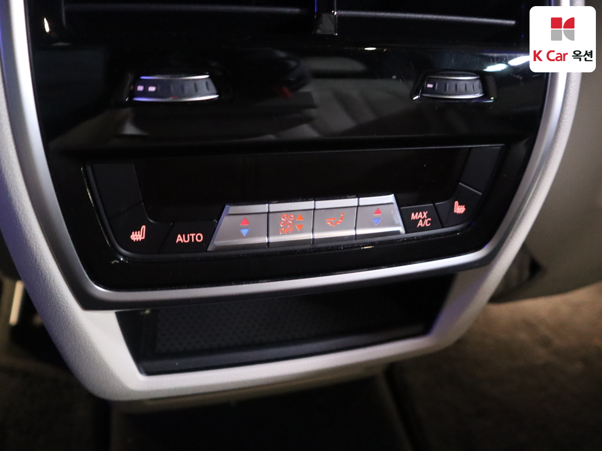 BMW X5 2021 - Image 26