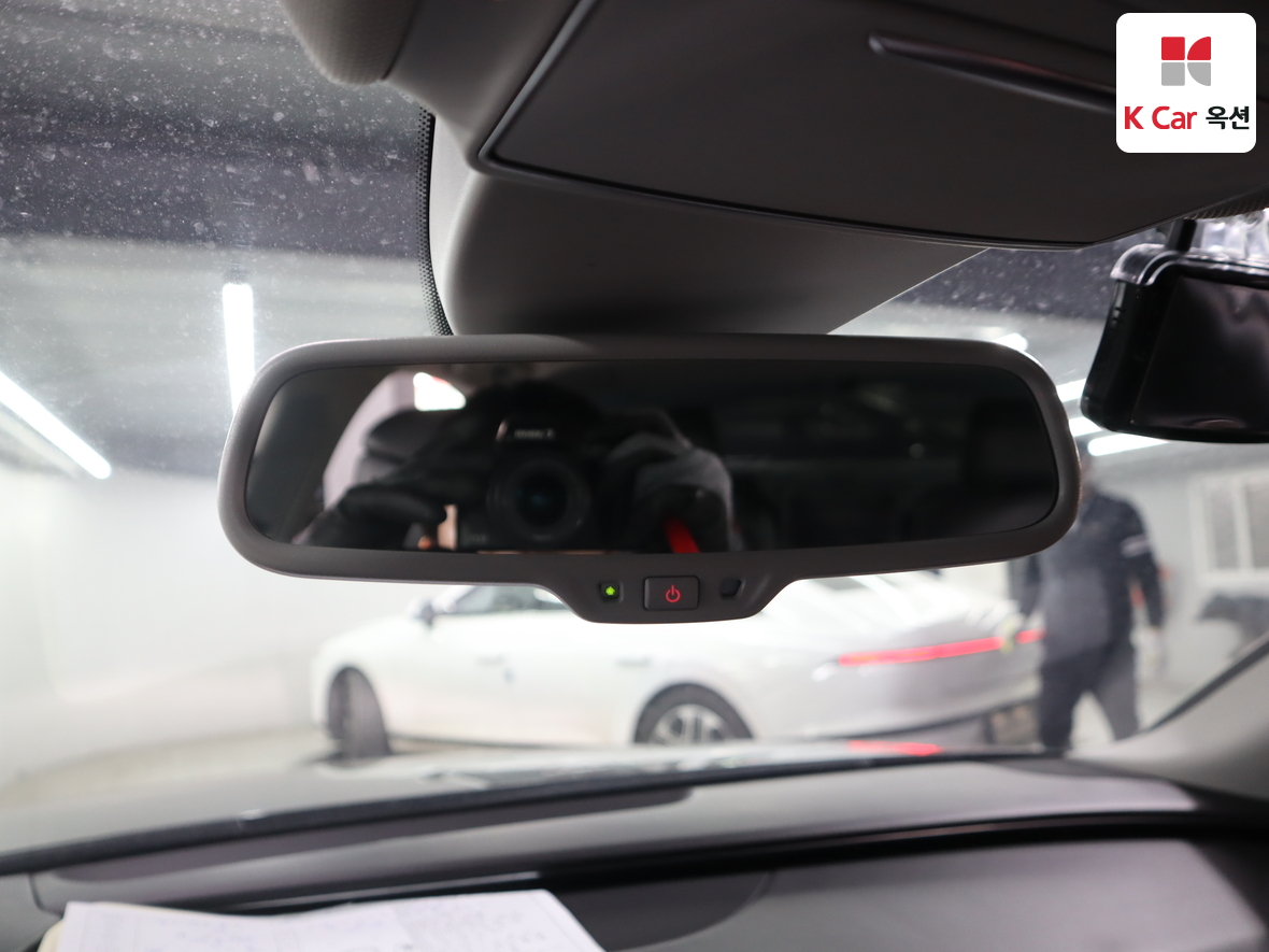 أودي A8 2015 - صورة 13