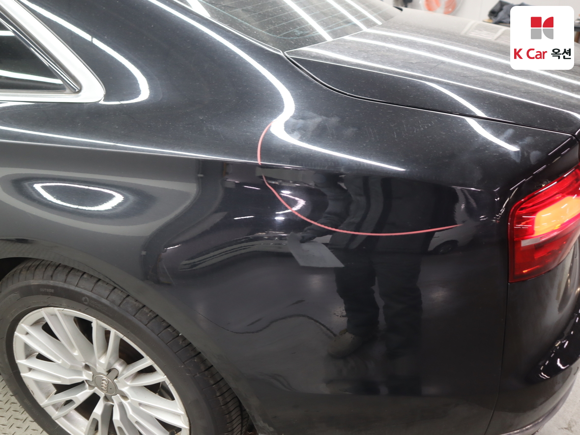 أودي A8 2015 - صورة 44