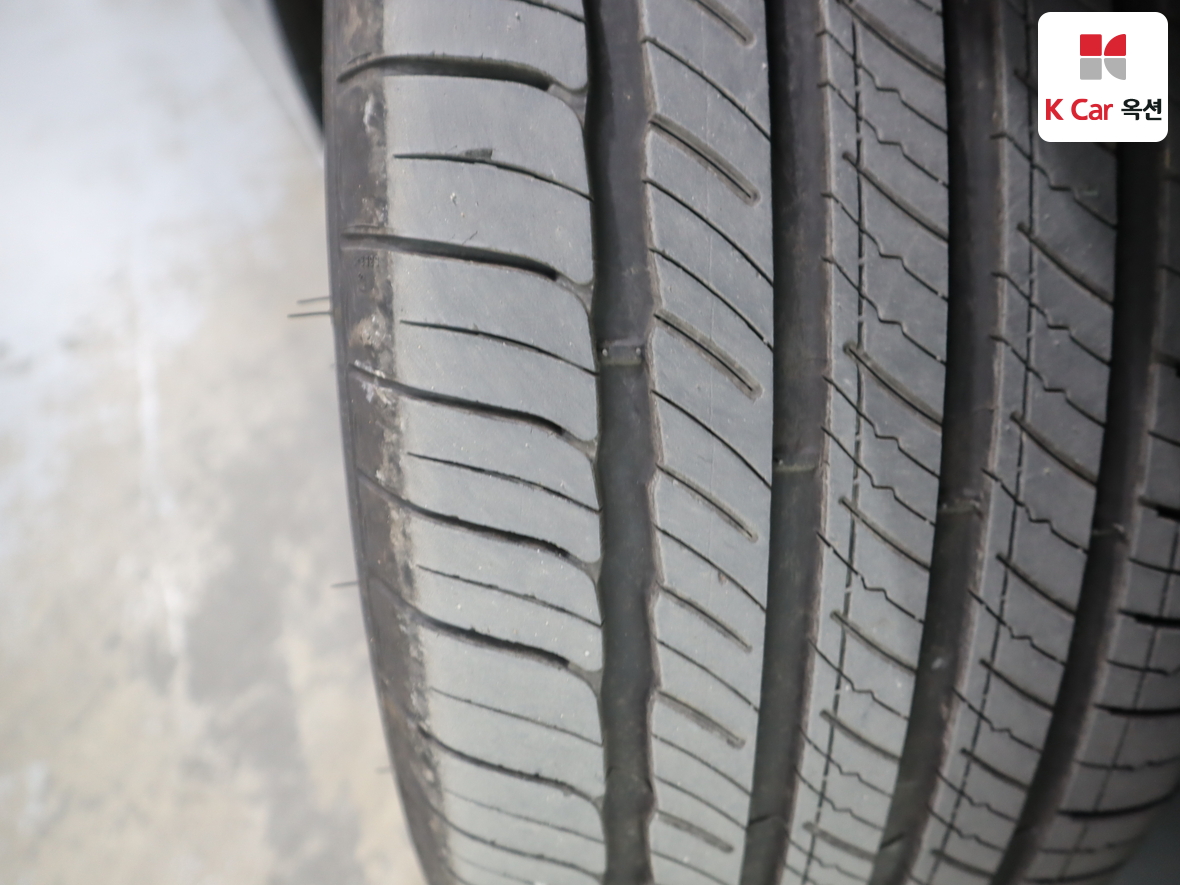 أودي A8 2015 - صورة 36