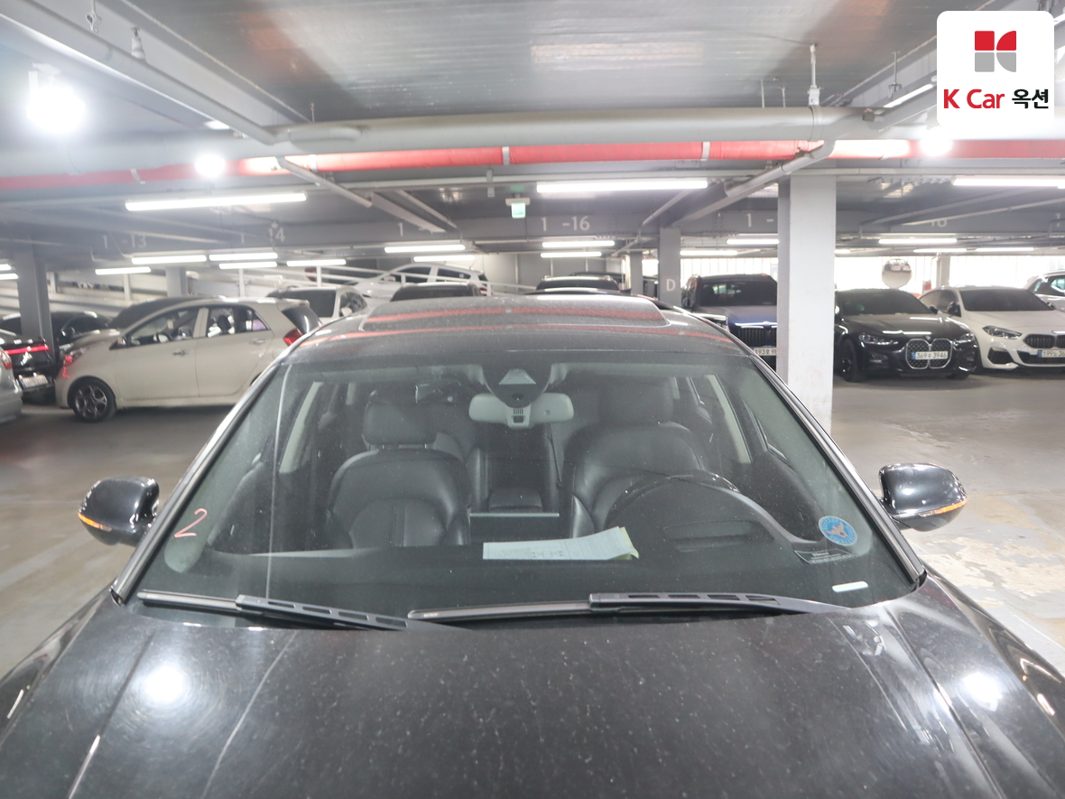 أودي A8 2015 - صورة 38