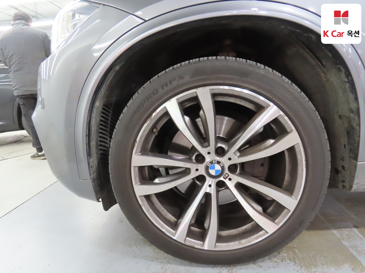 BMW X5 2014 - Image 46