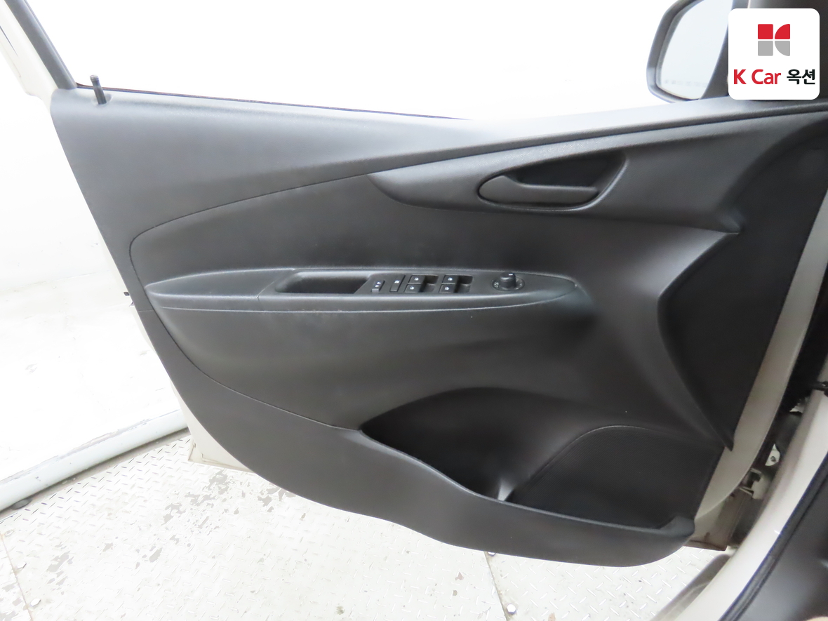 Gm Korea Spark 2017 - Image 8