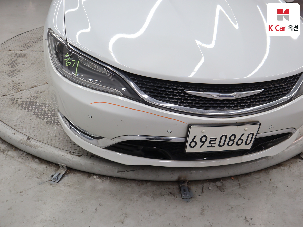 Chrysler 200 2015 - Image 41