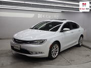 Chrysler 200