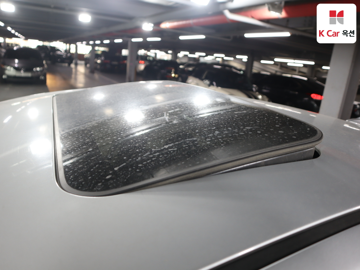 Hyundai Elantra 2015 - Image 24