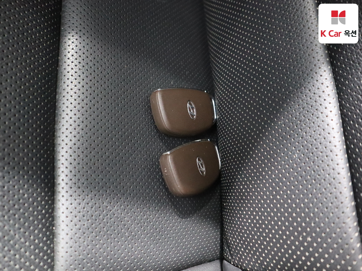 Hyundai Elantra 2015 - Image 19