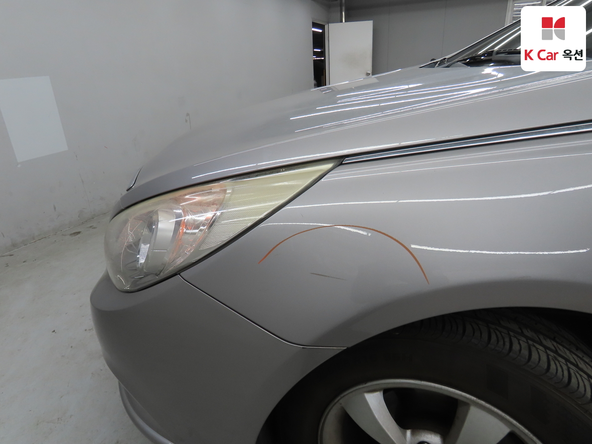 Hyundai Sonata 2011 - Image 36