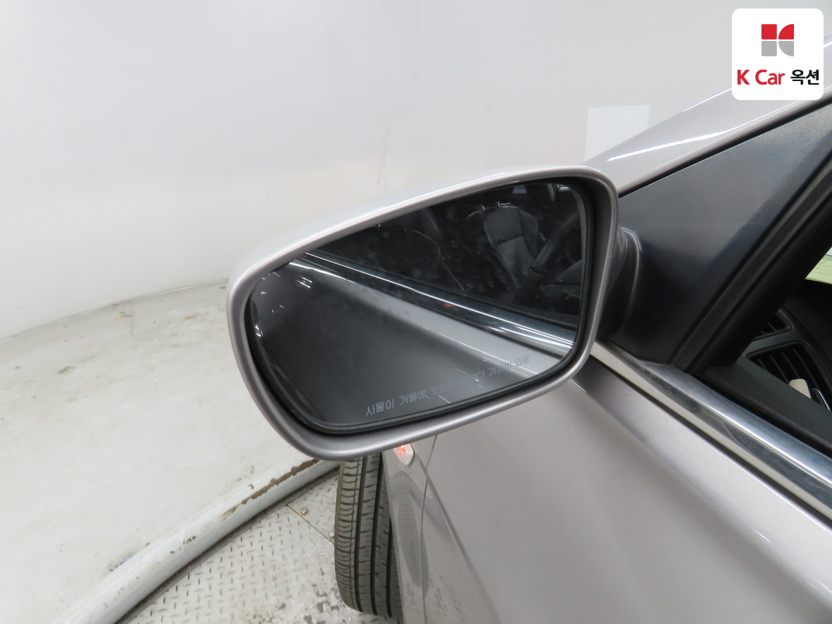 Hyundai Sonata 2011 - Image 22