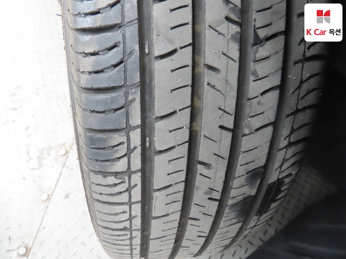 Hyundai Sonata 2011 - Image 32