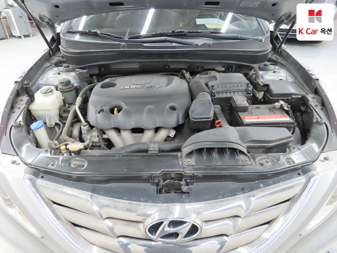 Hyundai Sonata 2011 - Image 33