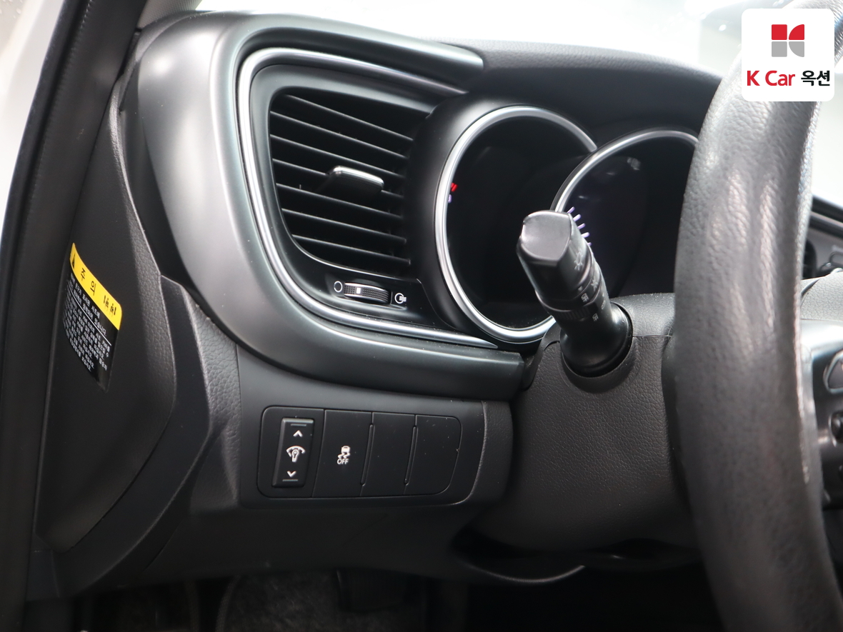 كيا K5 2015 - صورة 9