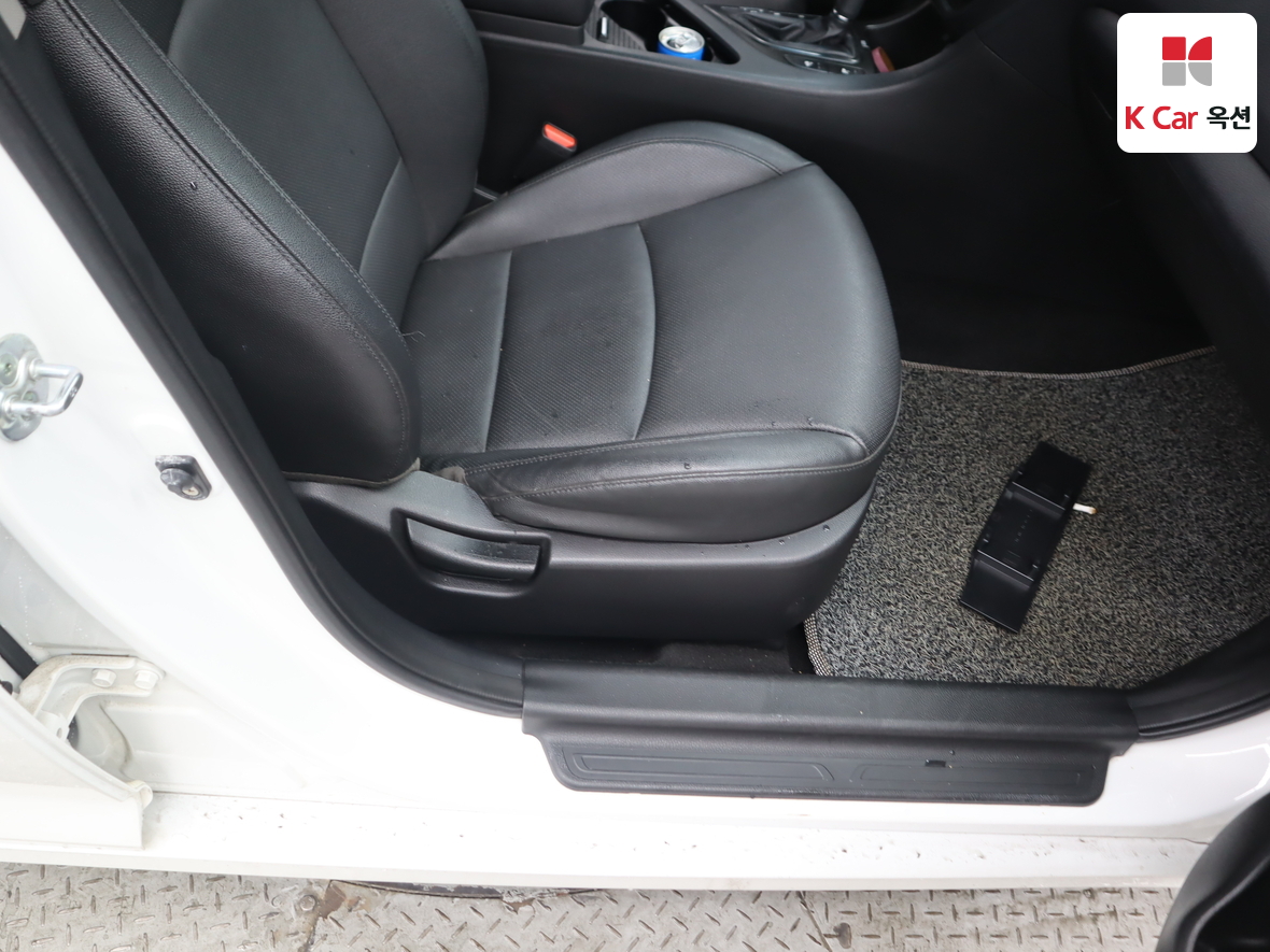 كيا K5 2015 - صورة 31