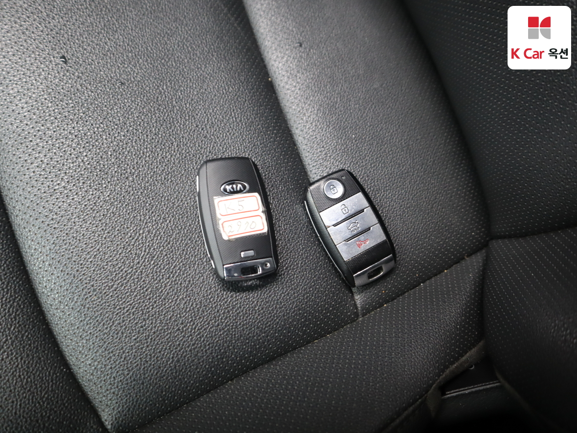 كيا K5 2015 - صورة 18