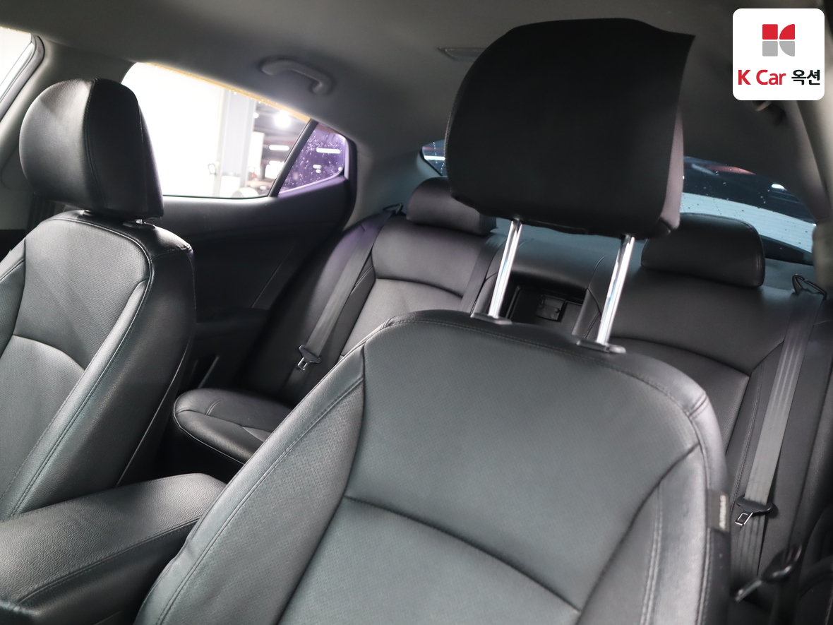 كيا K5 2015 - صورة 20