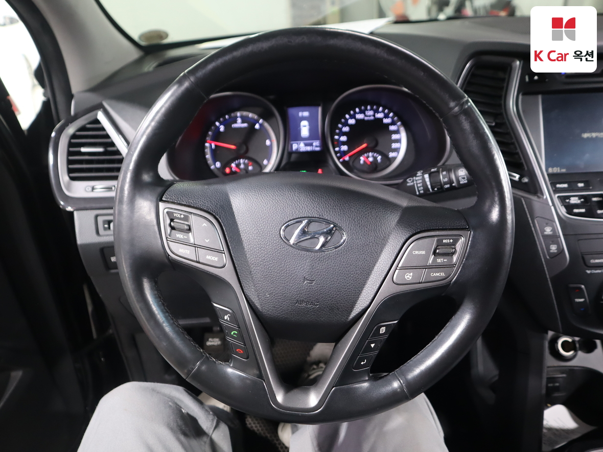 Hyundai Santa Fe 2015 - Image 10