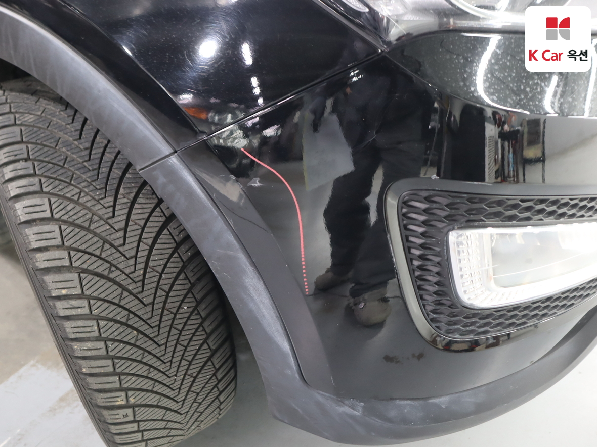 Hyundai Santa Fe 2015 - Image 40